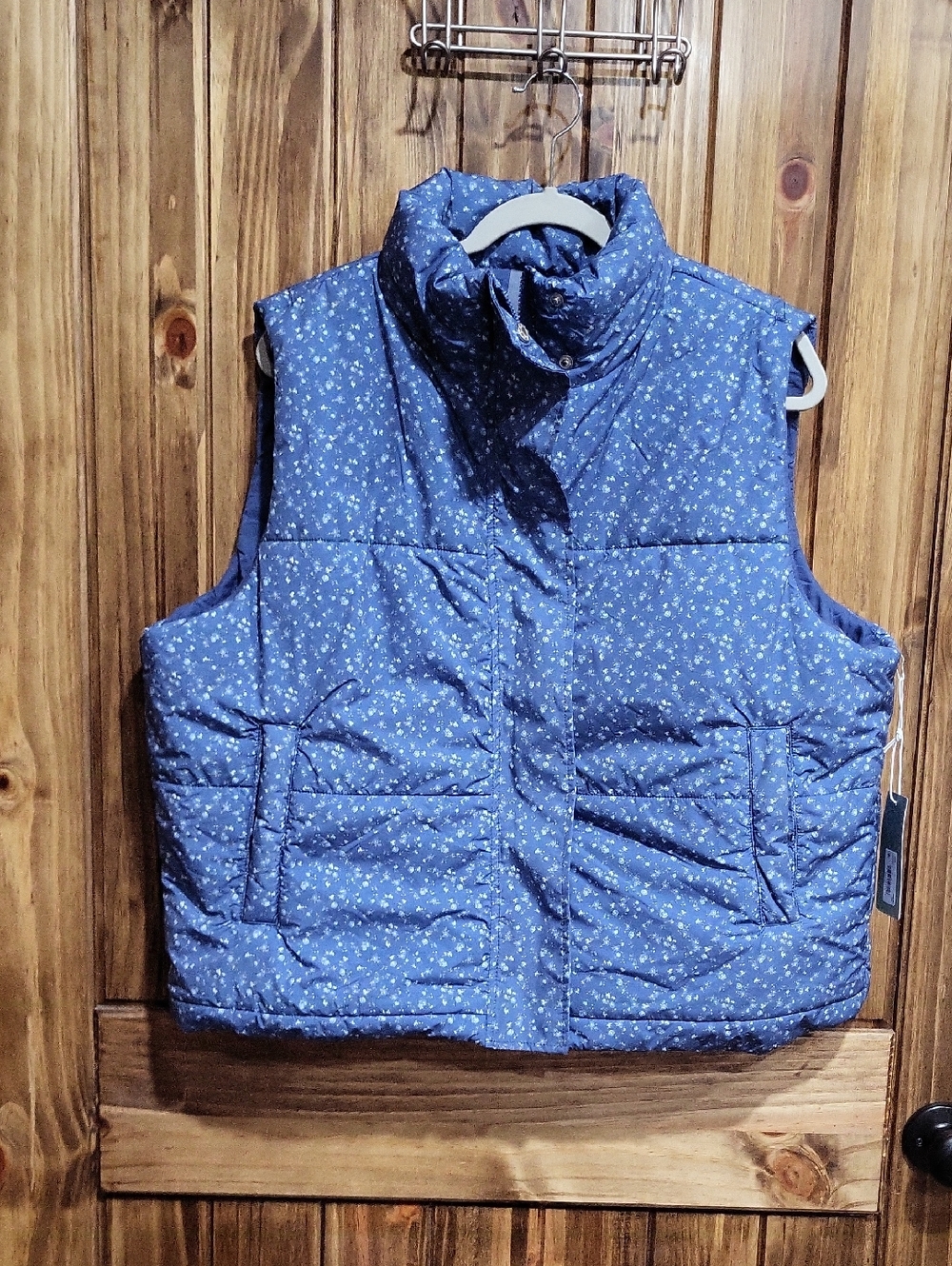 Altar'd State/ AS Revival Blue Floral Puffer Vest NWT